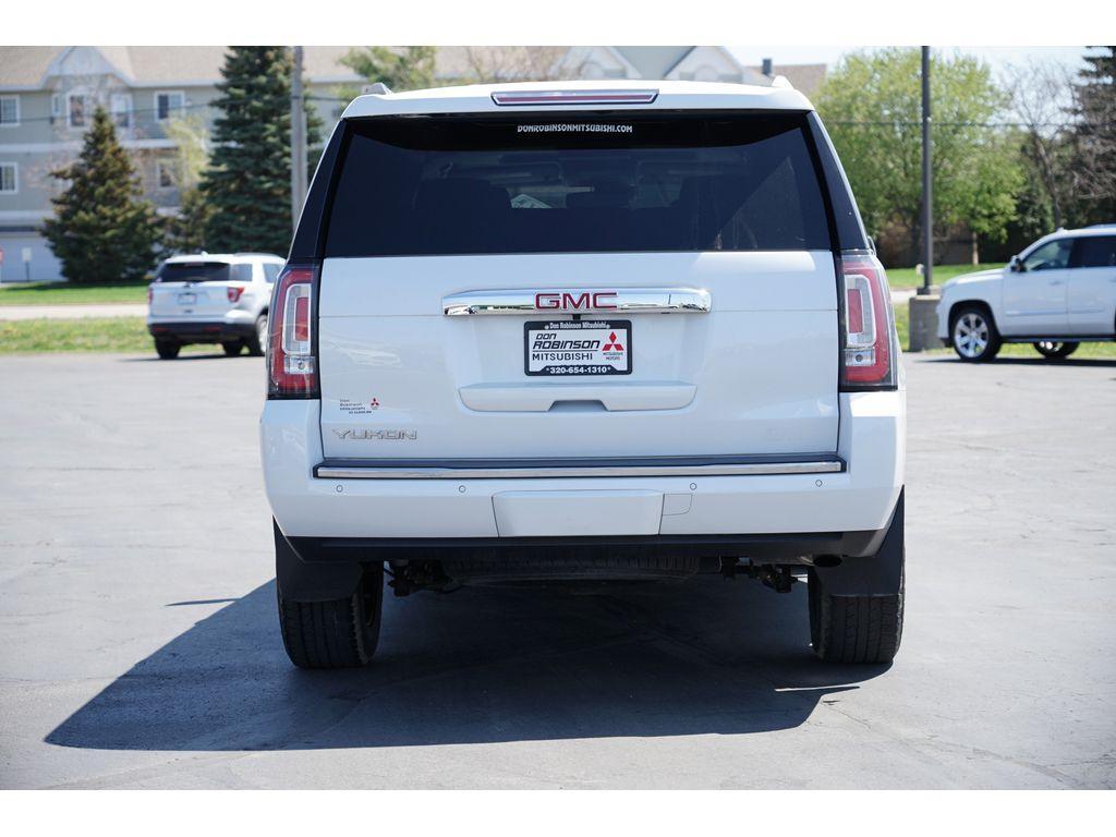 used 2018 GMC Yukon car, priced at $32,999