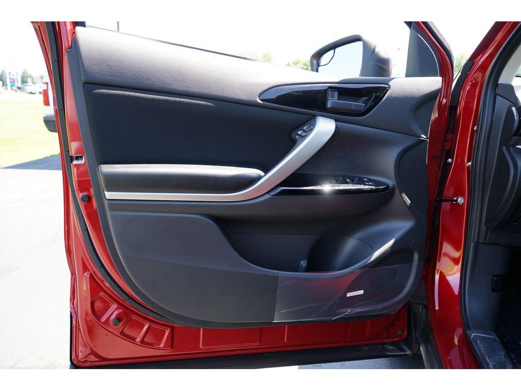 new 2025 Mitsubishi Eclipse Cross car, priced at $28,034
