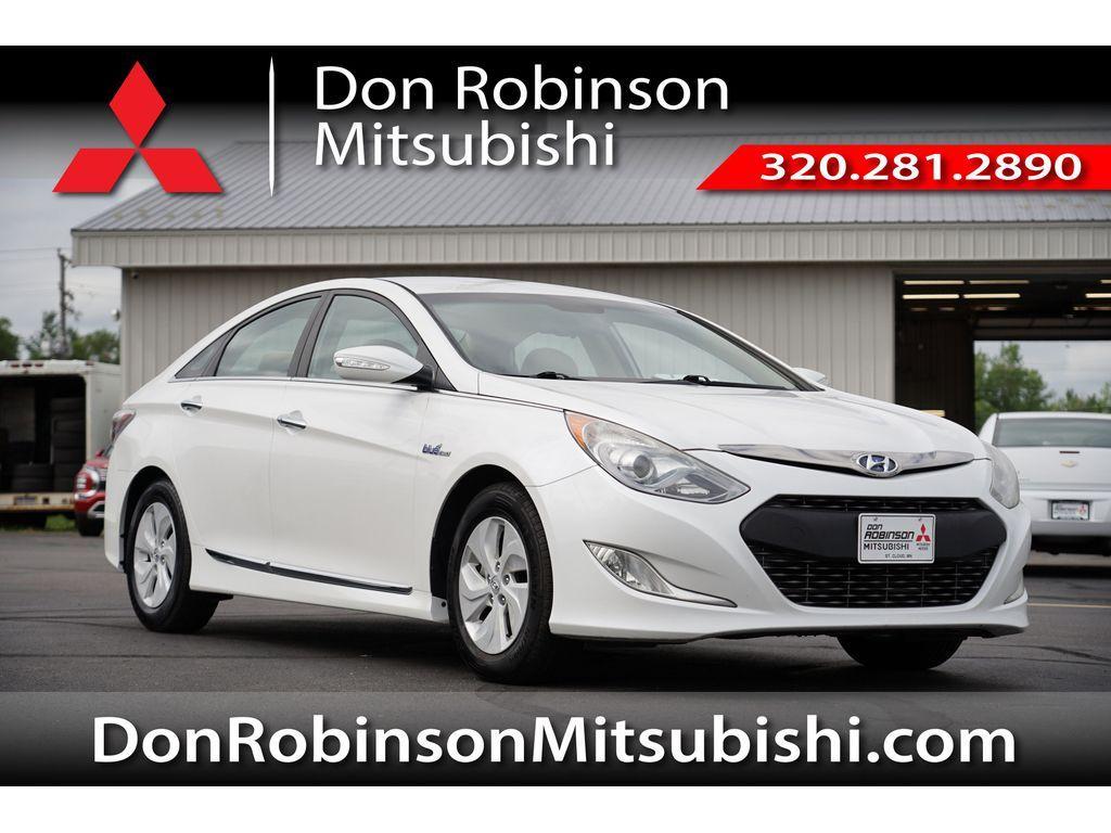 used 2015 Hyundai Sonata Hybrid car, priced at $13,999