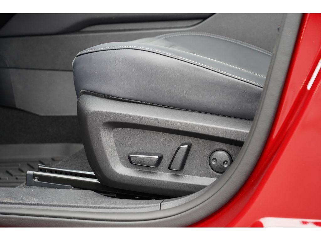 new 2025 Mitsubishi Outlander car, priced at $36,712