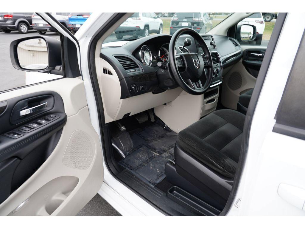 used 2016 Dodge Grand Caravan car, priced at $18,999