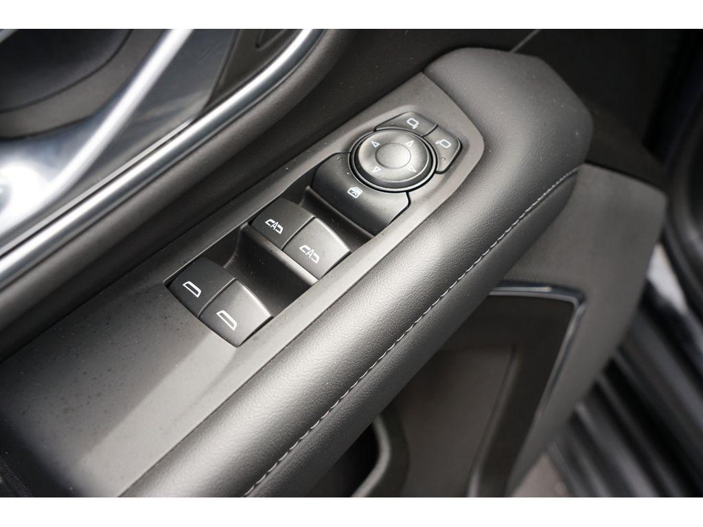 used 2022 GMC Yukon car, priced at $48,999