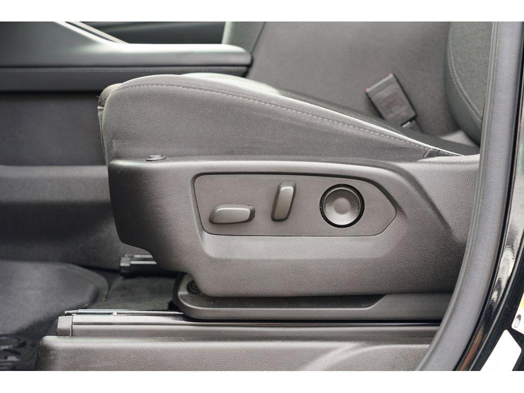 used 2022 GMC Yukon car, priced at $48,999