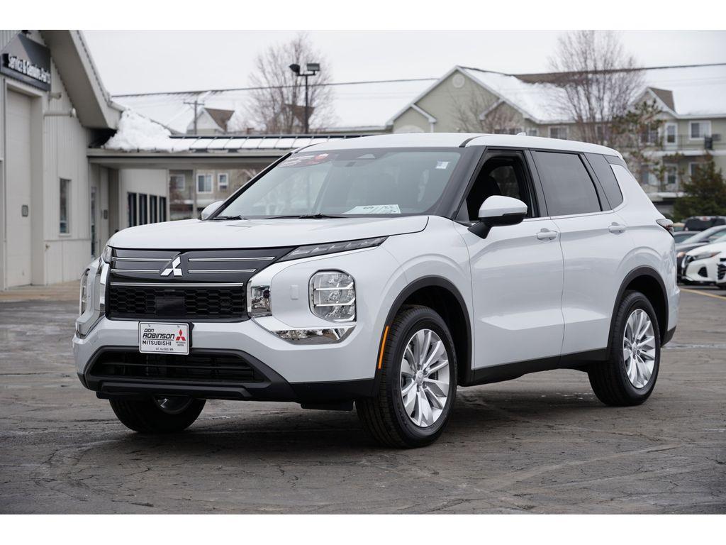 new 2025 Mitsubishi Outlander car, priced at $32,242