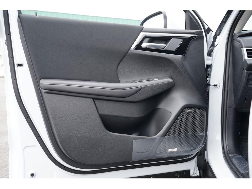 new 2025 Mitsubishi Outlander car, priced at $32,242