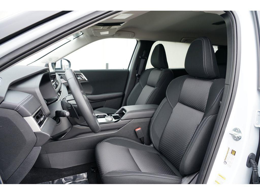 new 2025 Mitsubishi Outlander car, priced at $32,242
