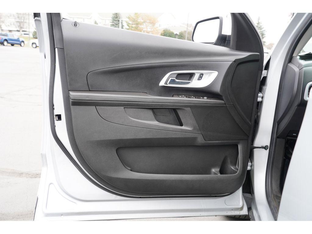 used 2016 Chevrolet Equinox car, priced at $14,999