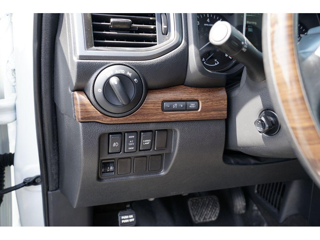 used 2018 Nissan Titan car, priced at $35,999