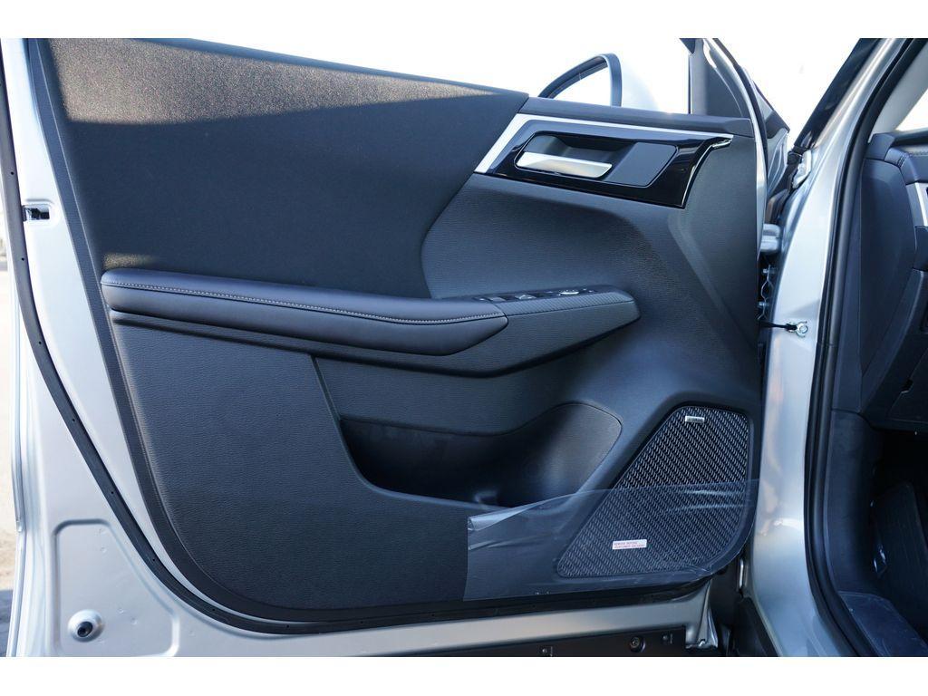 new 2025 Mitsubishi Outlander car, priced at $30,112