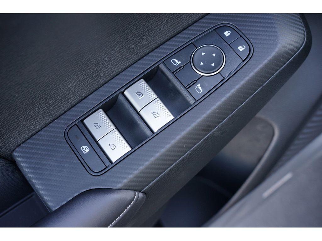 new 2025 Mitsubishi Outlander car, priced at $30,112