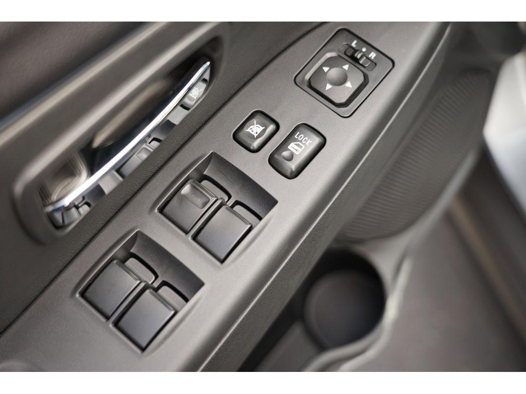 new 2025 Mitsubishi Outlander Sport car