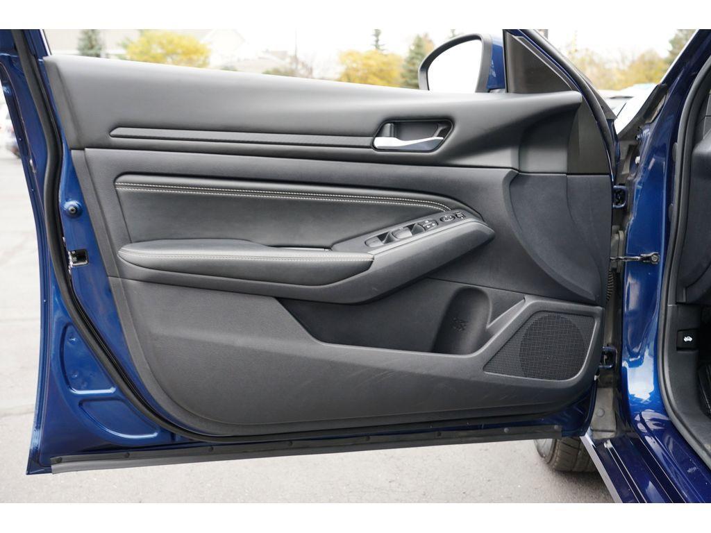 used 2020 Nissan Altima car, priced at $15,999