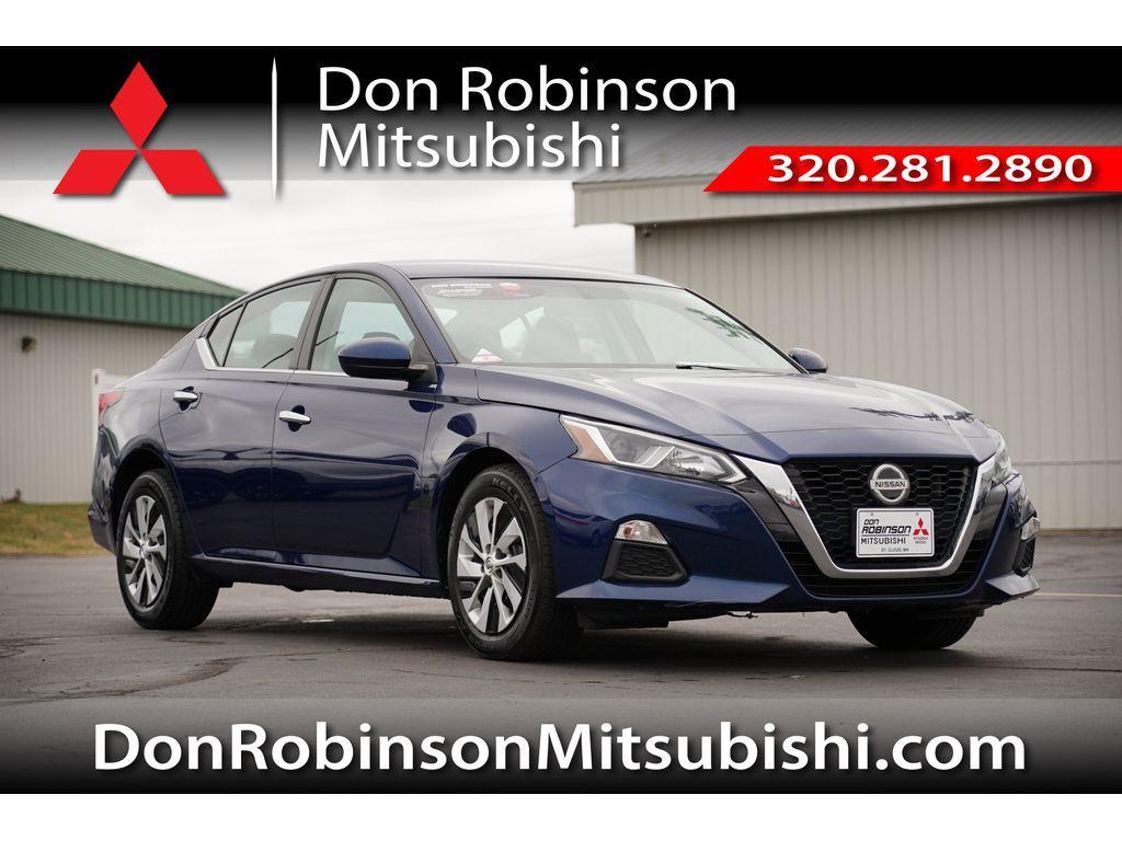 used 2020 Nissan Altima car, priced at $15,999