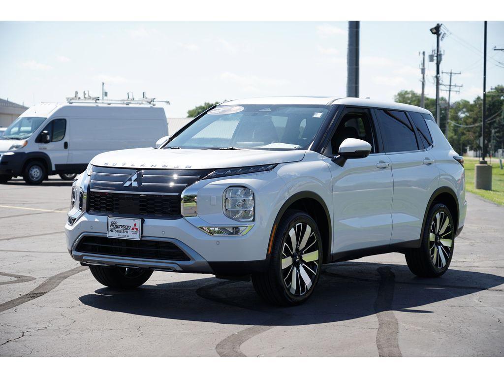 new 2025 Mitsubishi Outlander car, priced at $38,517