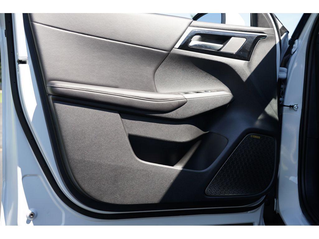 new 2025 Mitsubishi Outlander car, priced at $38,517