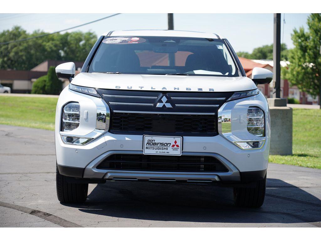 new 2025 Mitsubishi Outlander car, priced at $38,517