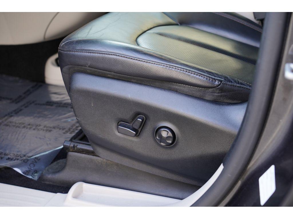 used 2018 Chrysler Pacifica car, priced at $13,999