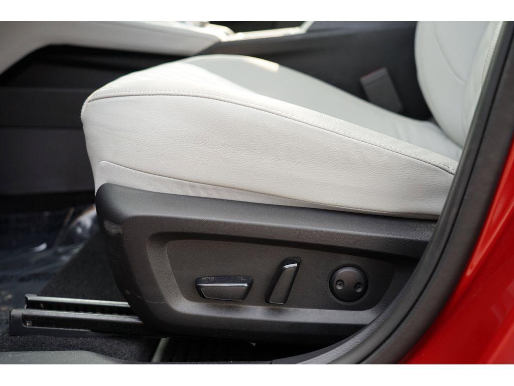 used 2024 Mitsubishi Outlander car, priced at $32,499