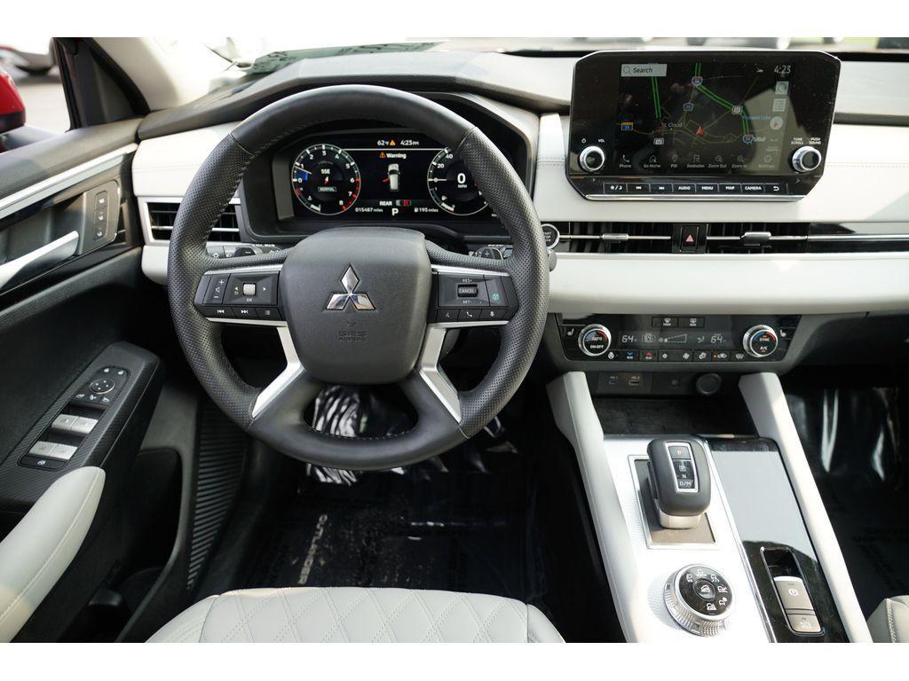 used 2024 Mitsubishi Outlander car, priced at $32,499
