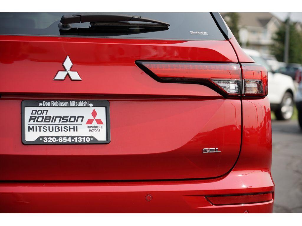 used 2024 Mitsubishi Outlander car, priced at $32,499