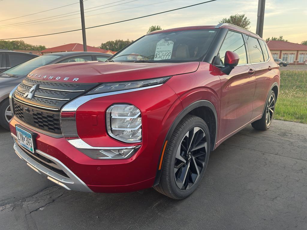 used 2024 Mitsubishi Outlander car, priced at $32,499