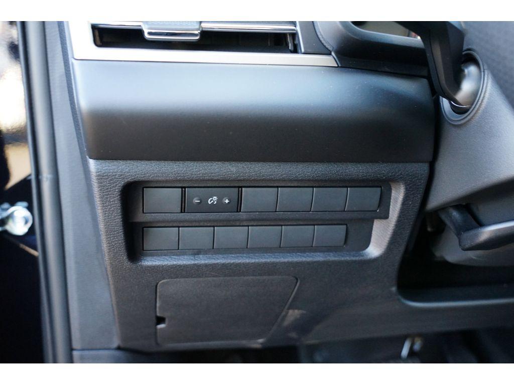 new 2025 Mitsubishi Outlander car, priced at $30,313