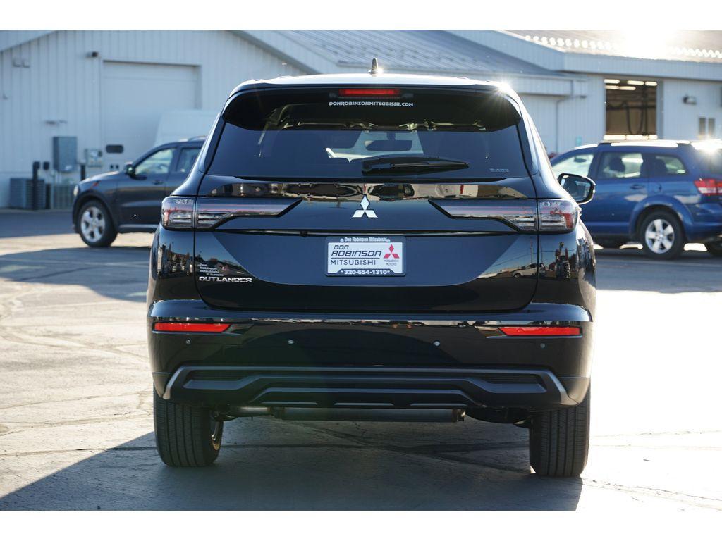 new 2025 Mitsubishi Outlander car, priced at $30,313