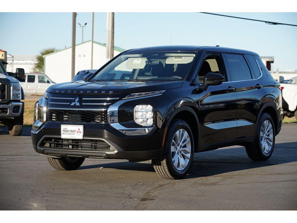 new 2025 Mitsubishi Outlander car, priced at $30,313