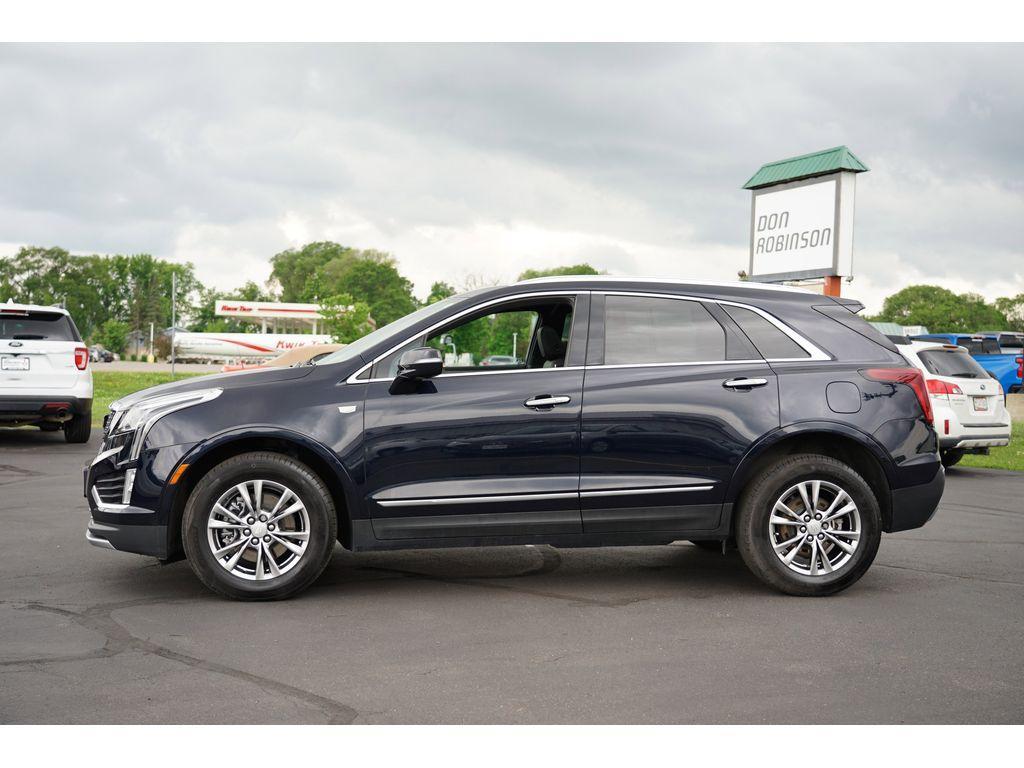 used 2021 Cadillac XT5 car, priced at $32,999