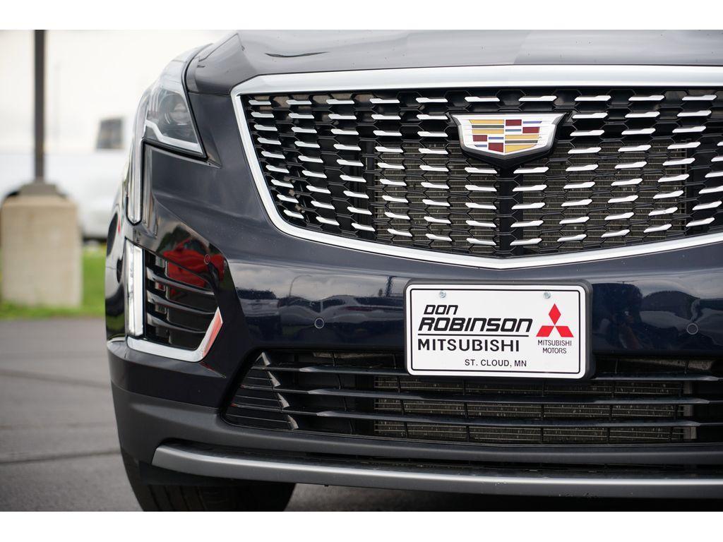 used 2021 Cadillac XT5 car, priced at $32,999