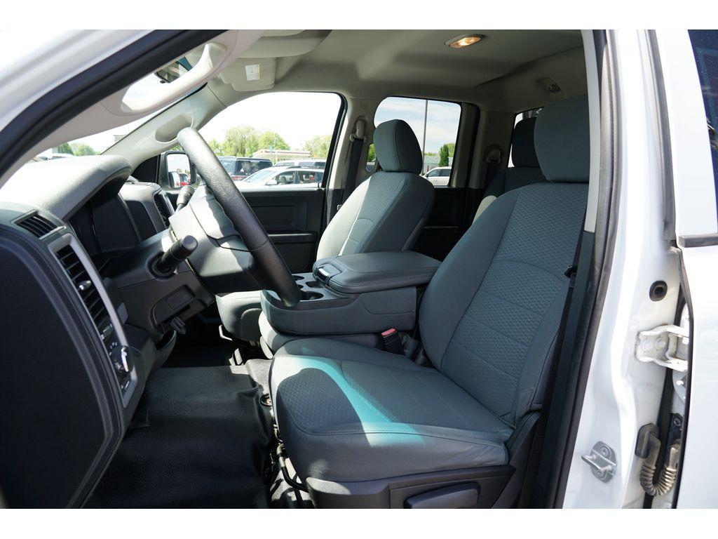 used 2015 Ram 1500 car, priced at $17,999
