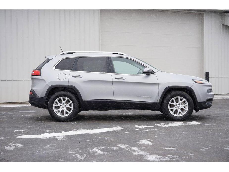 used 2015 Jeep Cherokee car, priced at $14,999