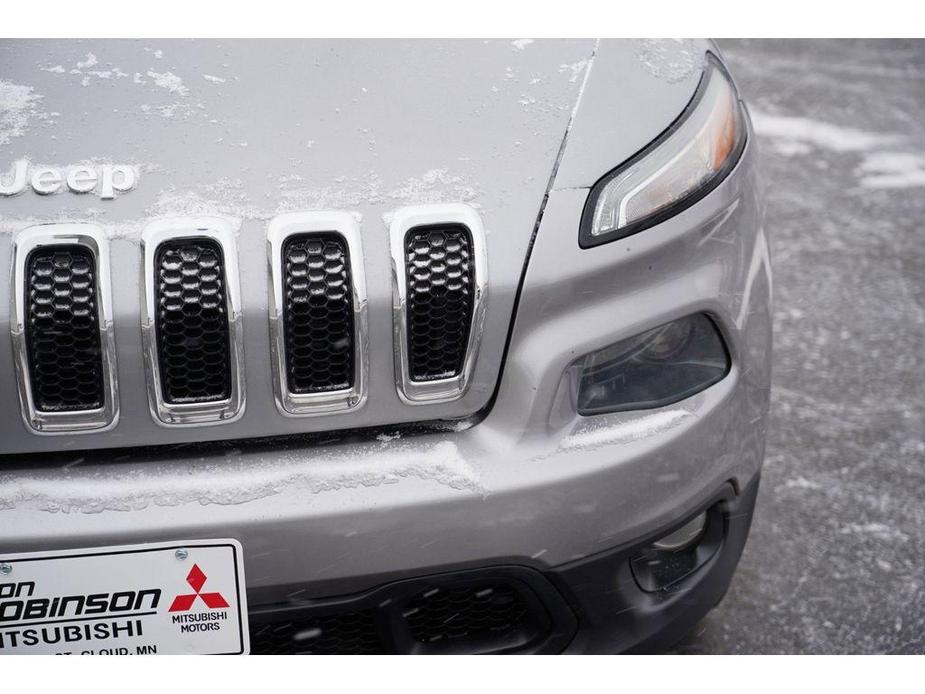 used 2015 Jeep Cherokee car, priced at $14,999