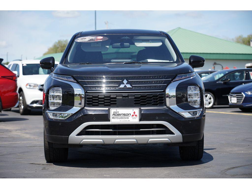 used 2024 Mitsubishi Outlander car, priced at $29,499