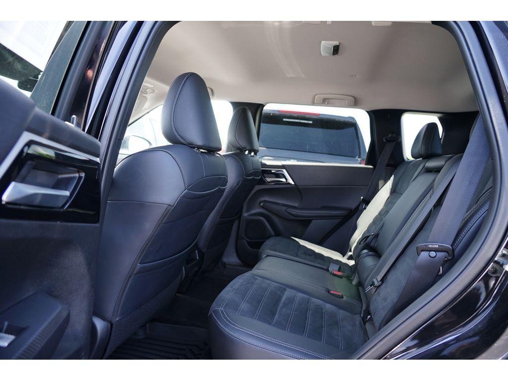 used 2024 Mitsubishi Outlander car, priced at $29,499