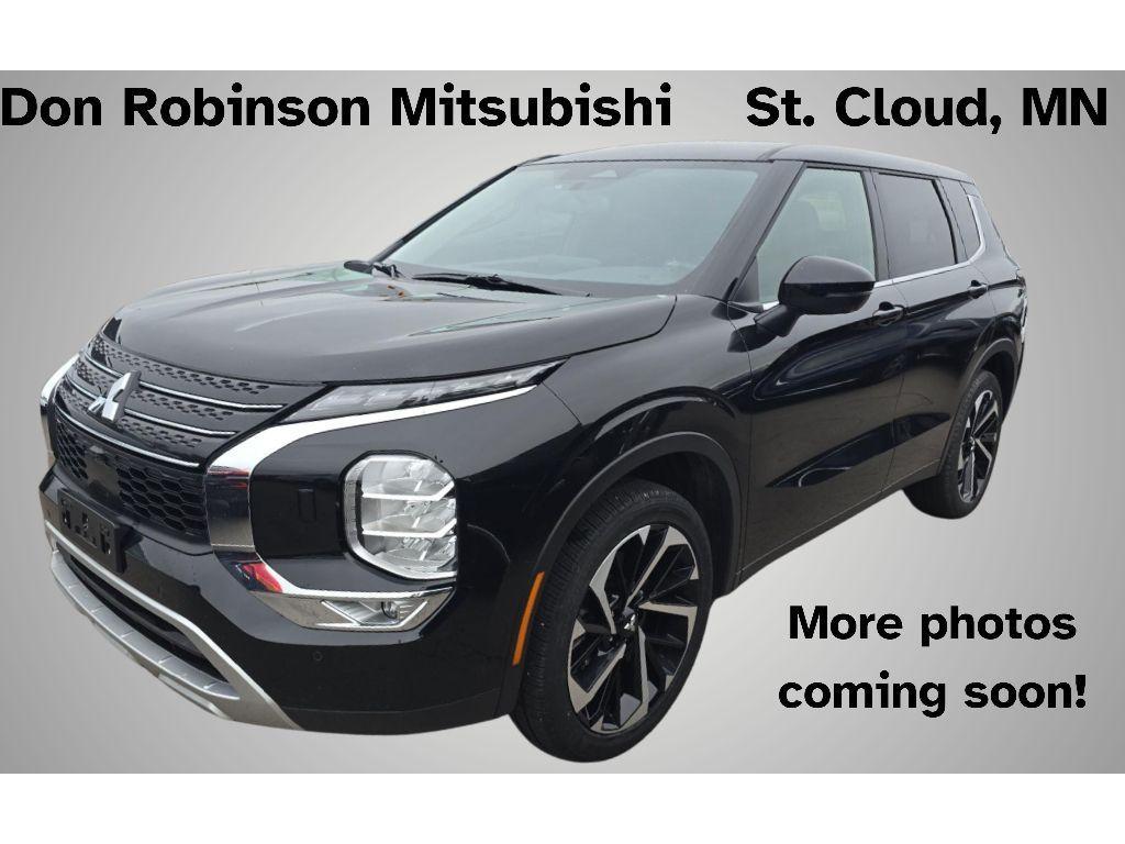 used 2024 Mitsubishi Outlander car, priced at $29,499