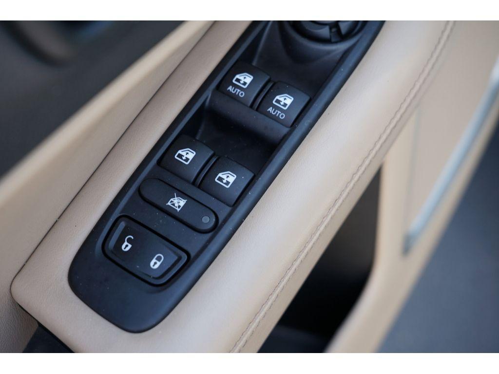 used 2018 Jeep Compass car, priced at $14,999
