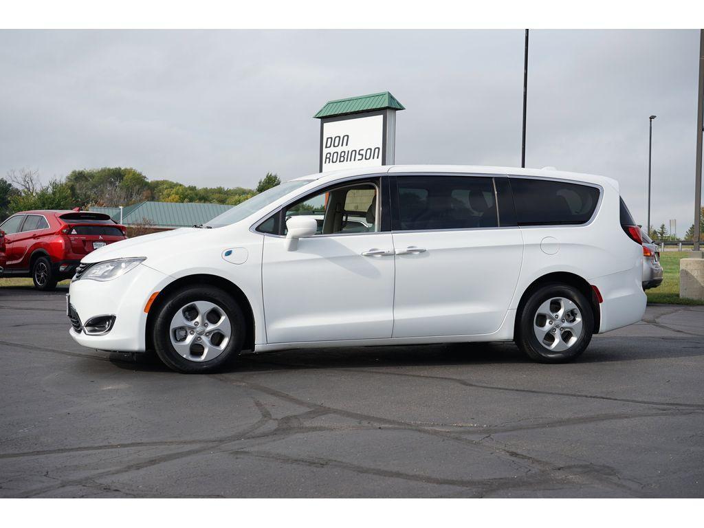 used 2017 Chrysler Pacifica Hybrid car, priced at $19,999