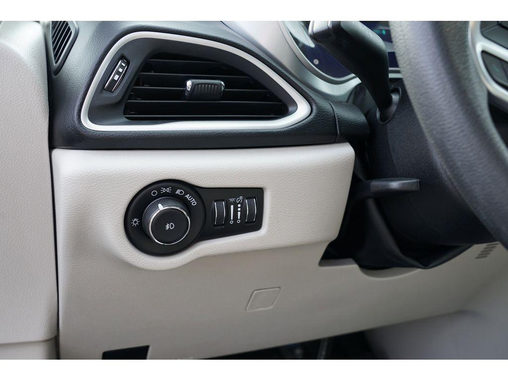 used 2017 Chrysler Pacifica Hybrid car, priced at $19,999
