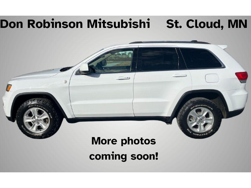 used 2017 Jeep Grand Cherokee car, priced at $17,999