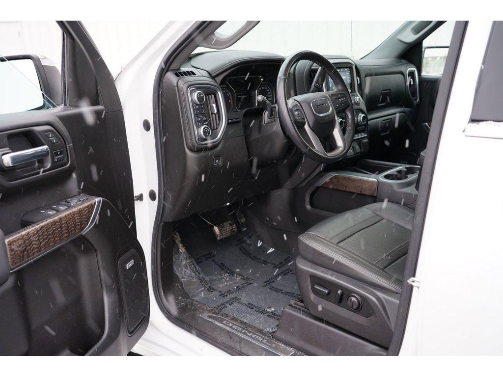 used 2021 GMC Sierra 1500 car, priced at $43,999