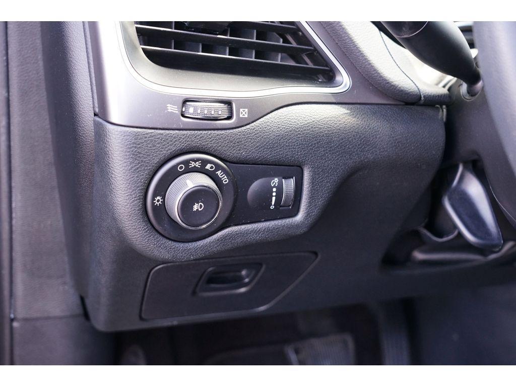 used 2019 Jeep Cherokee car, priced at $16,999