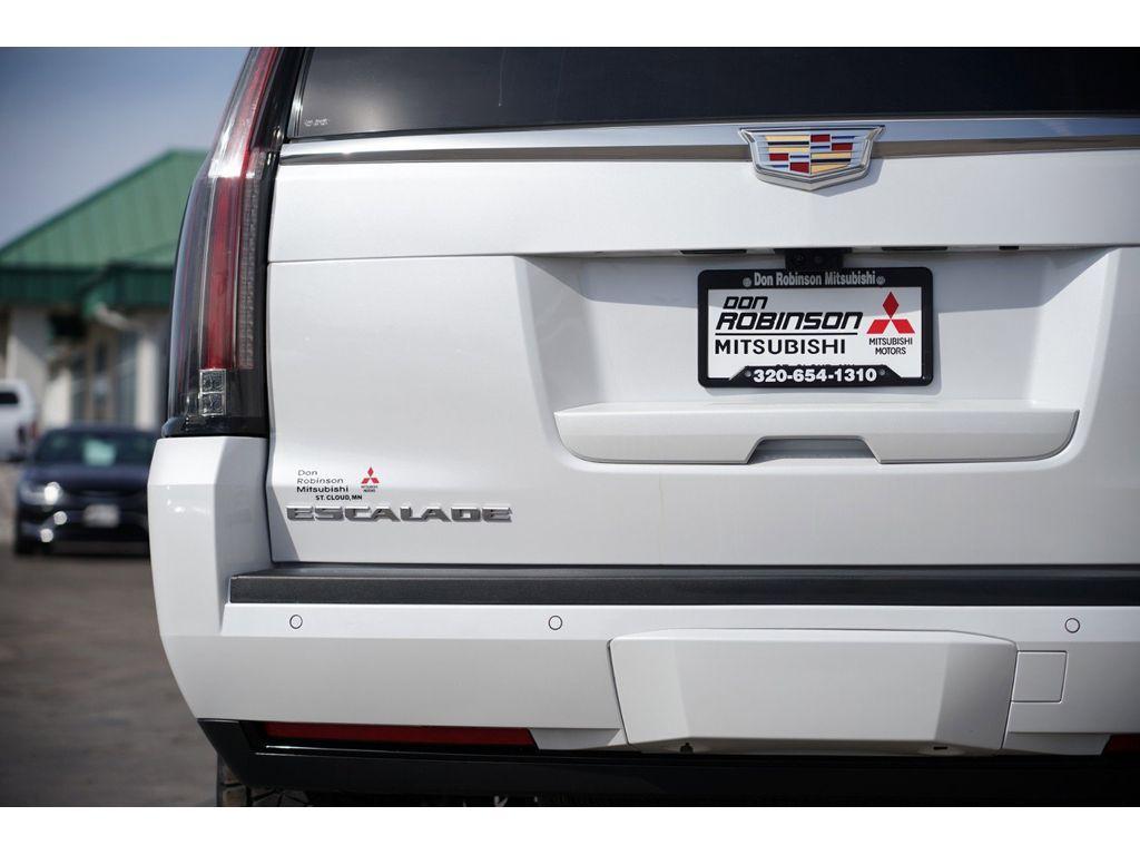 used 2020 Cadillac Escalade car, priced at $49,999