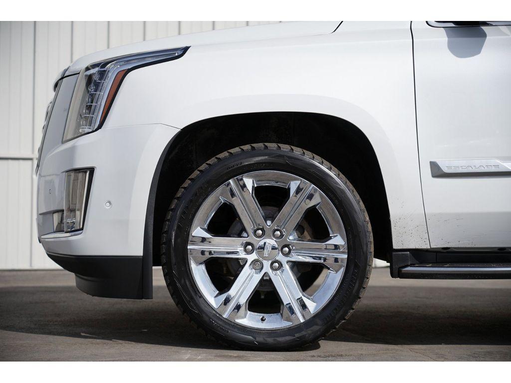 used 2020 Cadillac Escalade car, priced at $49,999