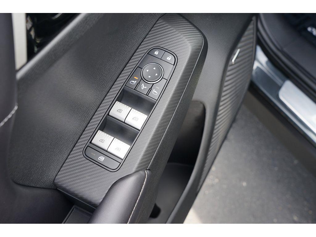 new 2025 Mitsubishi Outlander car
