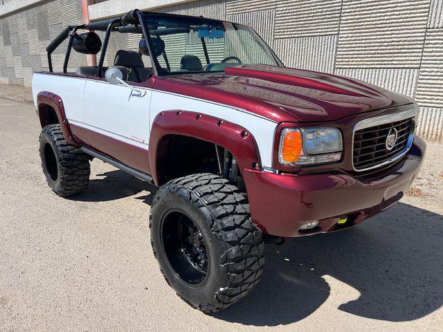 used 1995 Chevrolet Tahoe car, priced at $18,999