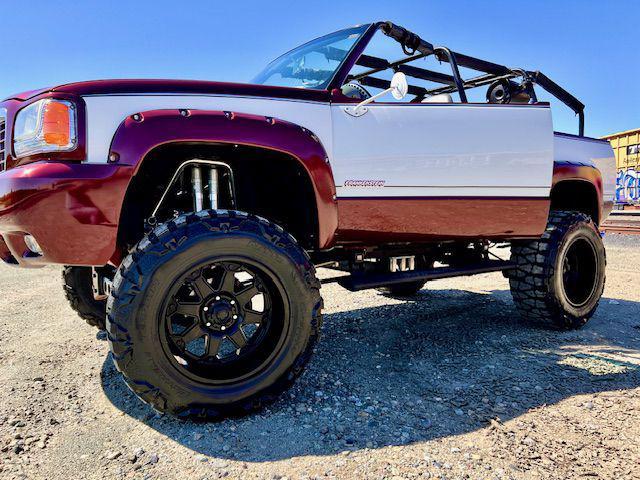 used 1995 Chevrolet Tahoe car, priced at $18,999