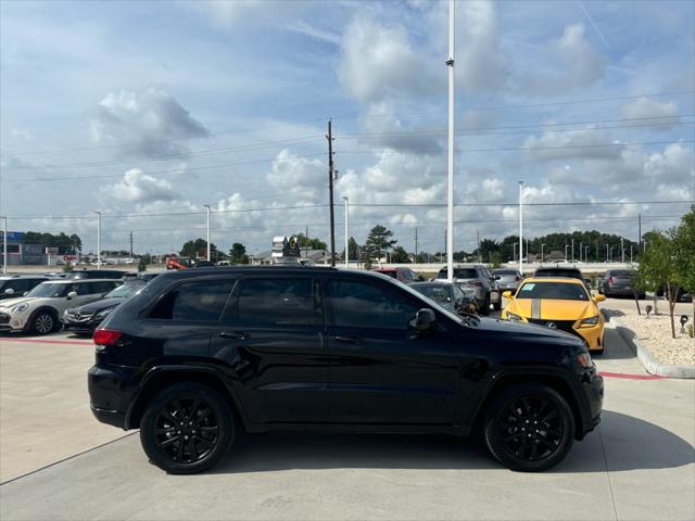 used 2018 Jeep Grand Cherokee car, priced at $17,995