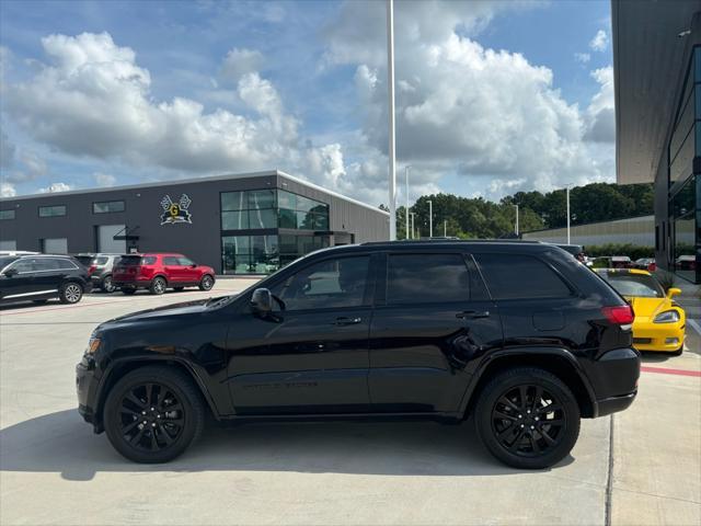 used 2018 Jeep Grand Cherokee car, priced at $17,995