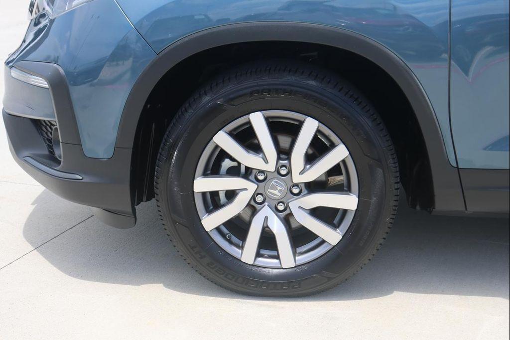 used 2021 Honda Pilot car, priced at $15,999